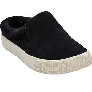 Tom’s Sunrise Black Suede / Faux Fur Slip On Size 8.5 (fits 8)